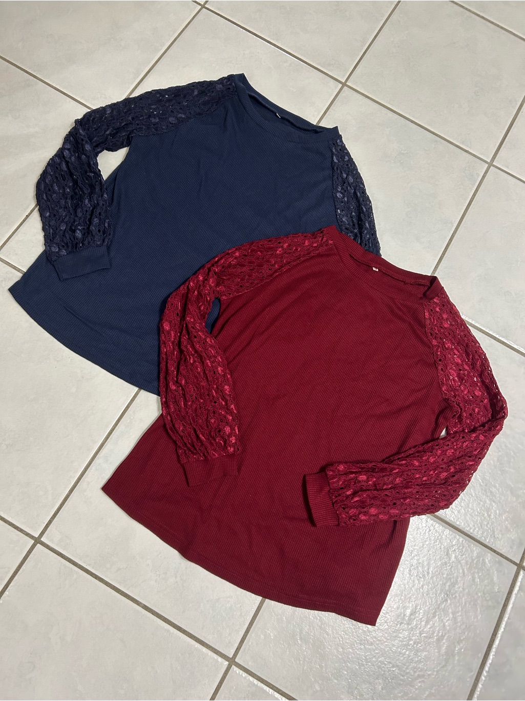 Long-Sleeve Lace Sleeve Crewneck Tops - Navy And Burgundy